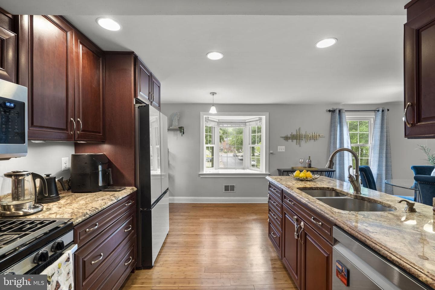 7927 Central Park Circle photo 19