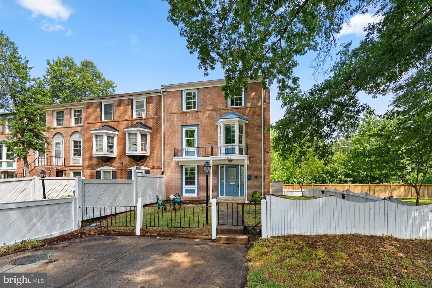 7927 Central Park Circle photo 2