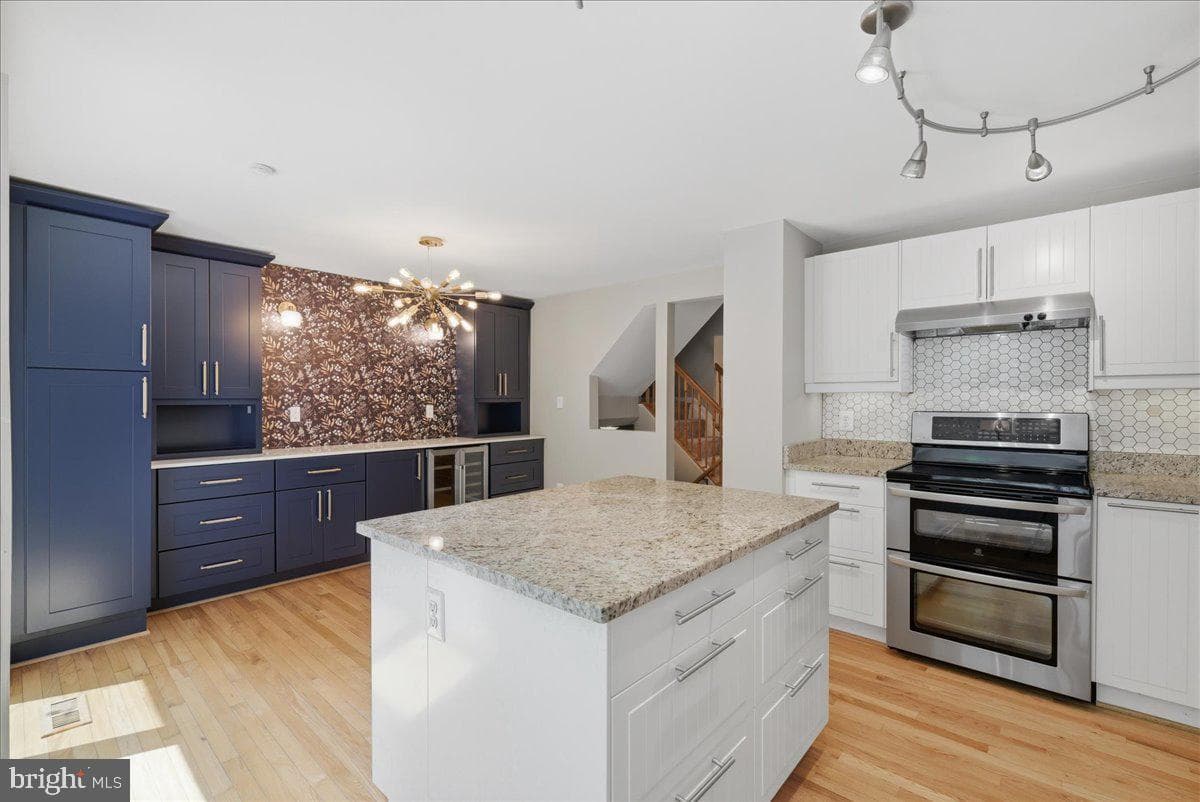 6452 Brickleigh Court photo 13