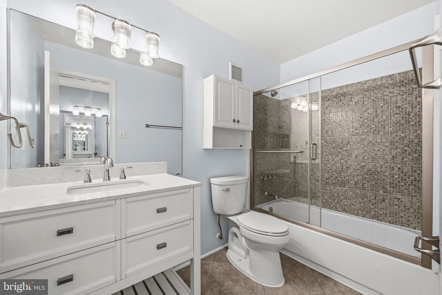 10212 Oakton Terrace Road photo 18