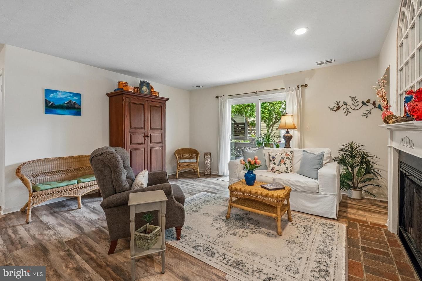 10090 Oakton Terrace Road photo 12