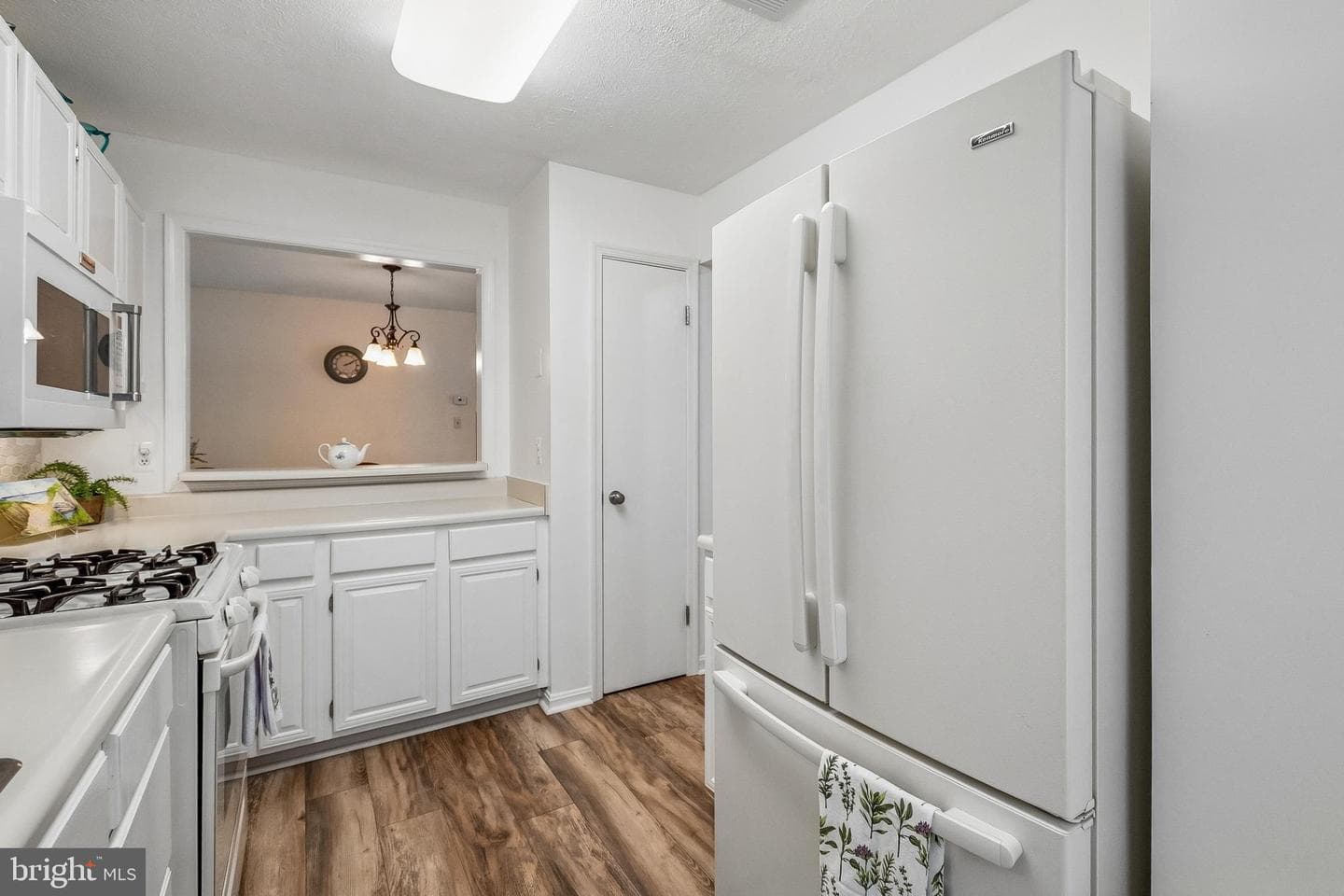 10090 Oakton Terrace Road photo 5