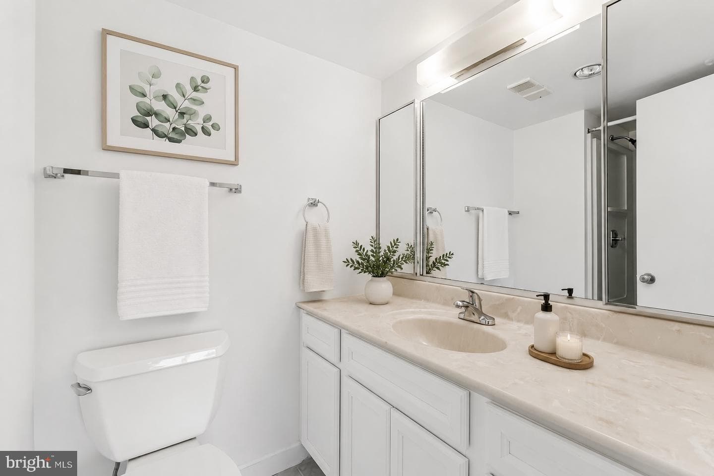 8380 Greensboro Drive #719 photo 8