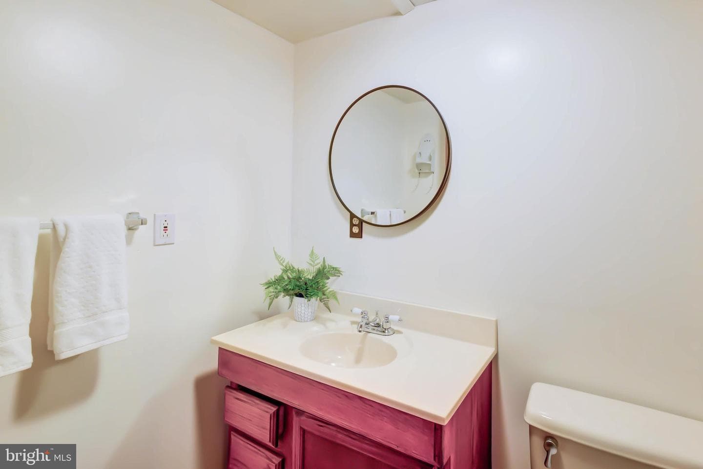 6910 Trestle Court photo 28