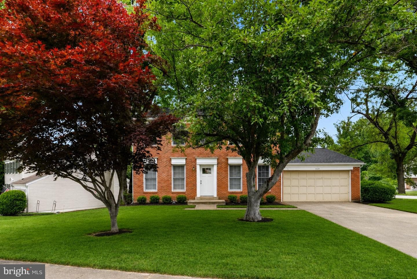 6125 Lundy Place photo 2