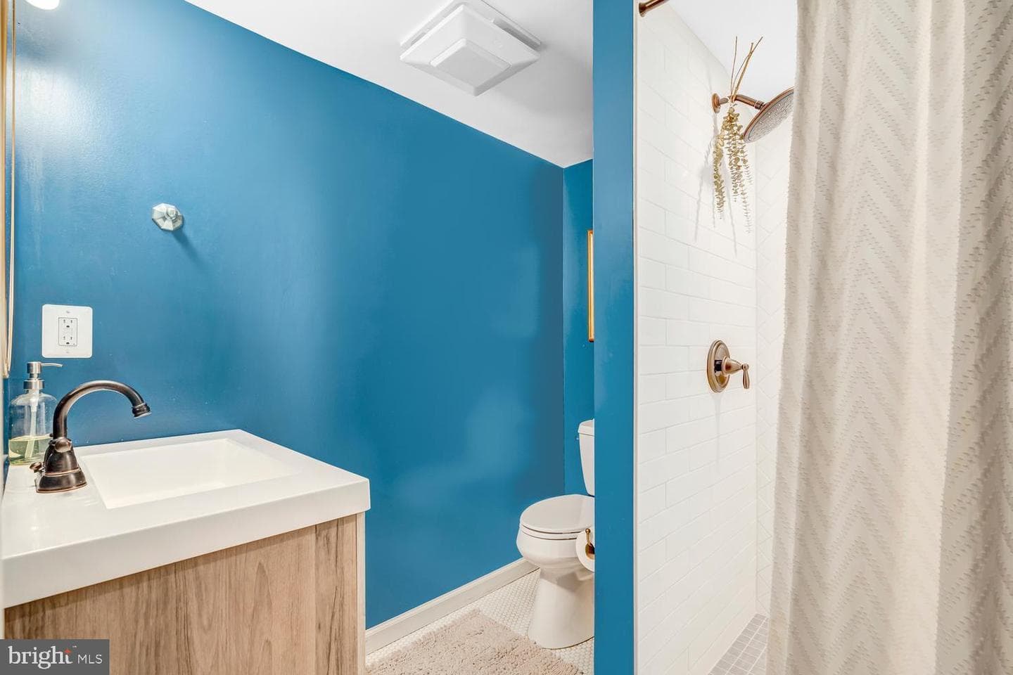 6404 Potomac Avenue photo 30