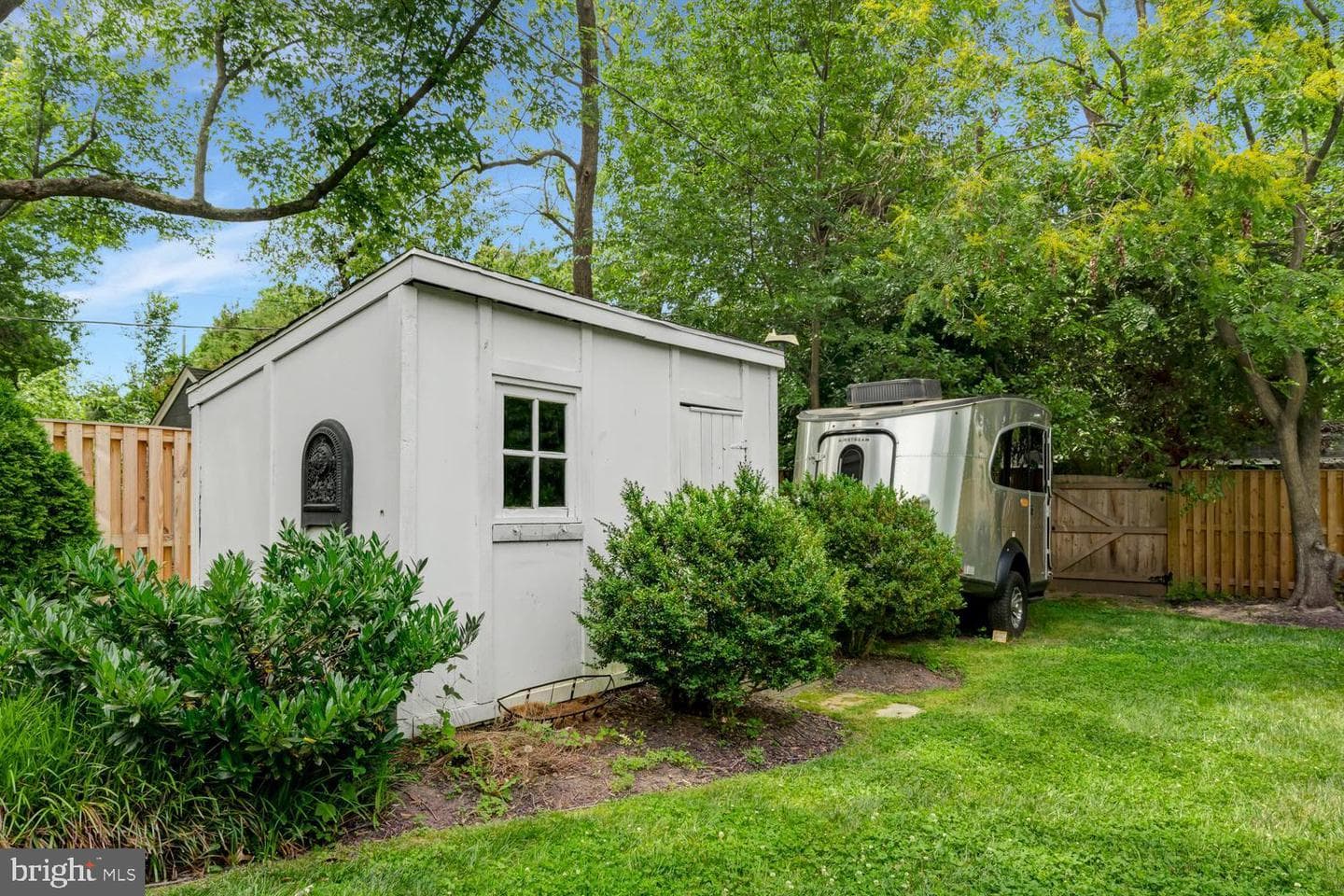 6404 Potomac Avenue photo 38
