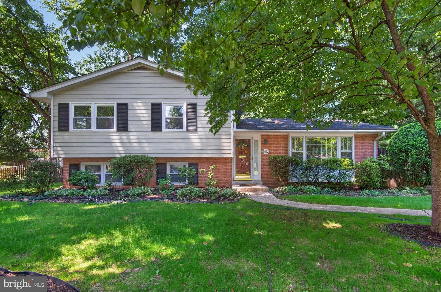 2542 Hillsman Street, Falls Church