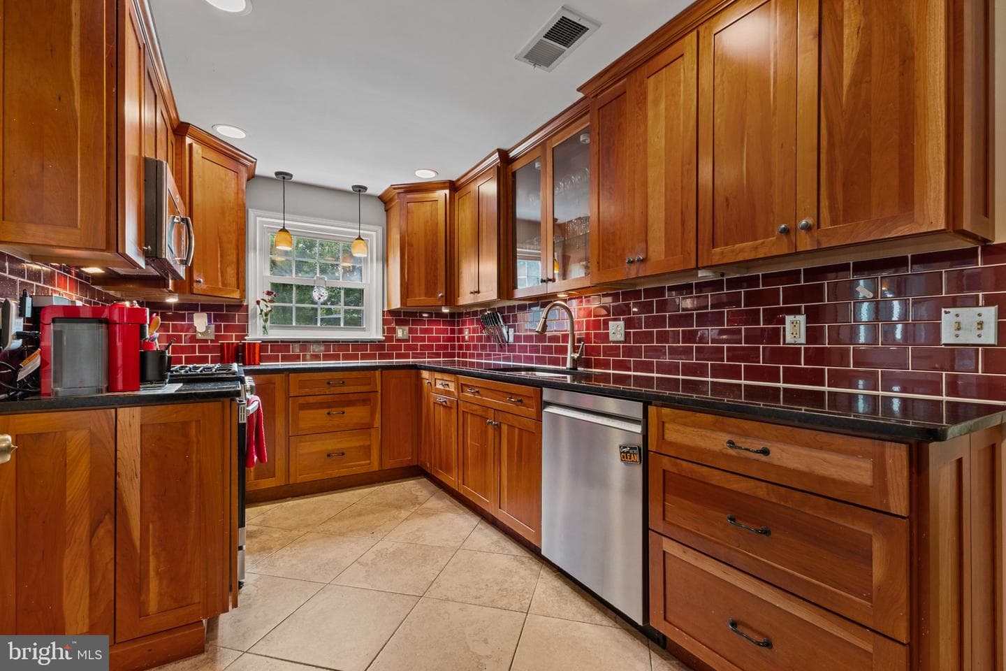 1007 Westbriar Drive NE photo 12