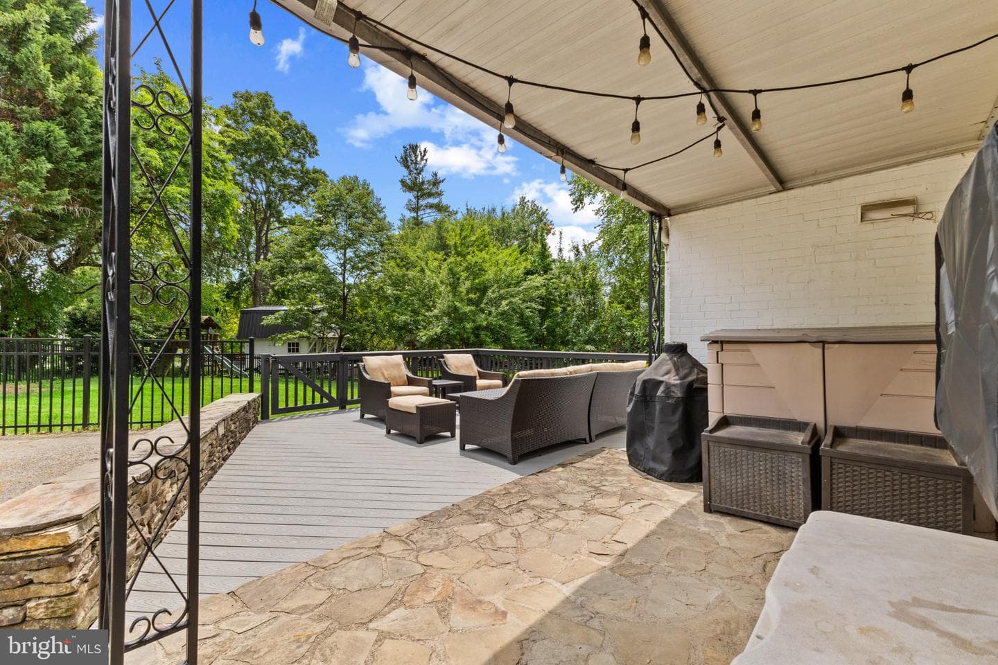 1007 Westbriar Drive NE photo 33