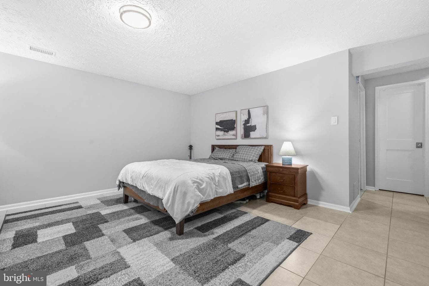 9179 Forest Breeze Court photo 25
