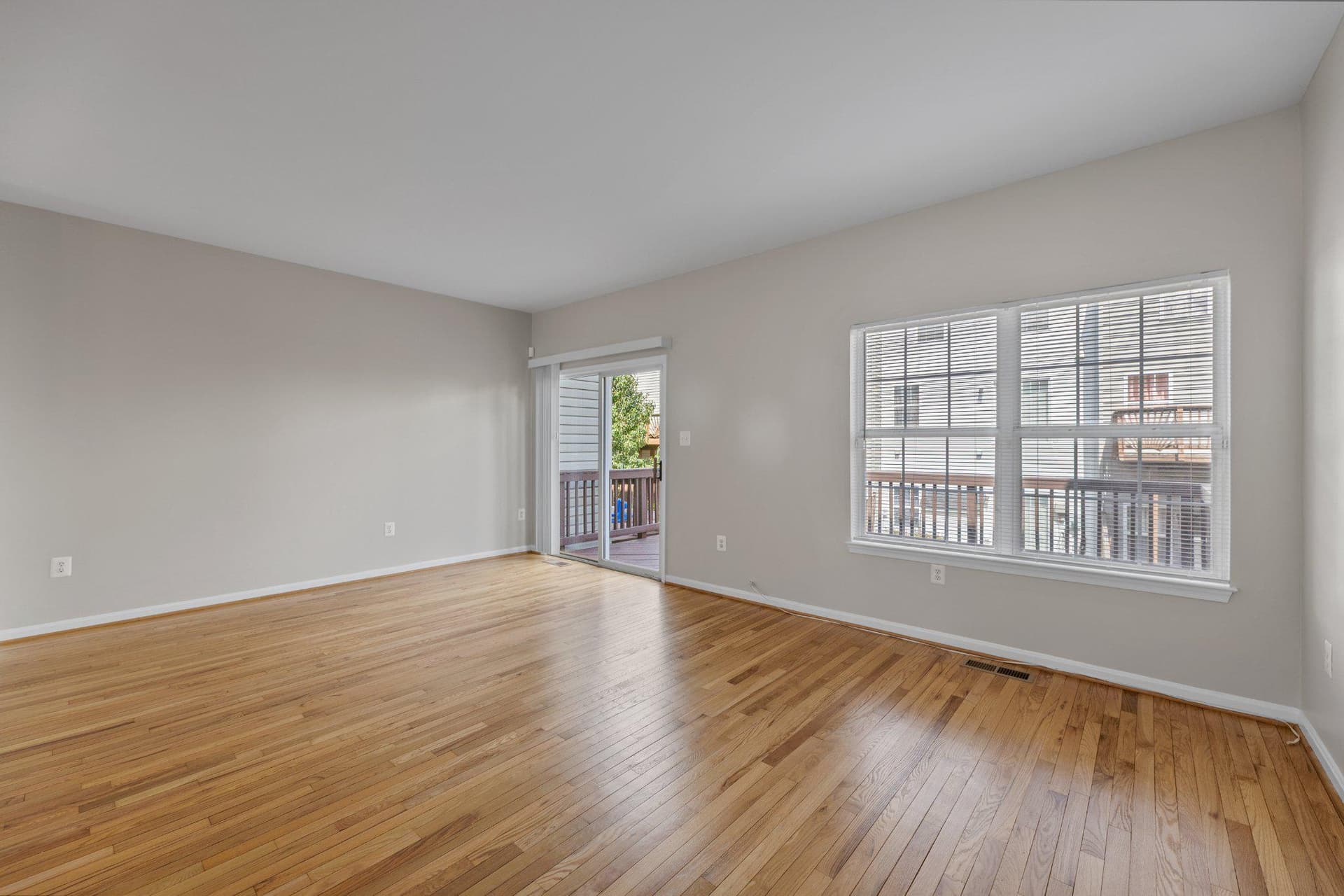 9241 Lorton Valley Road photo 12