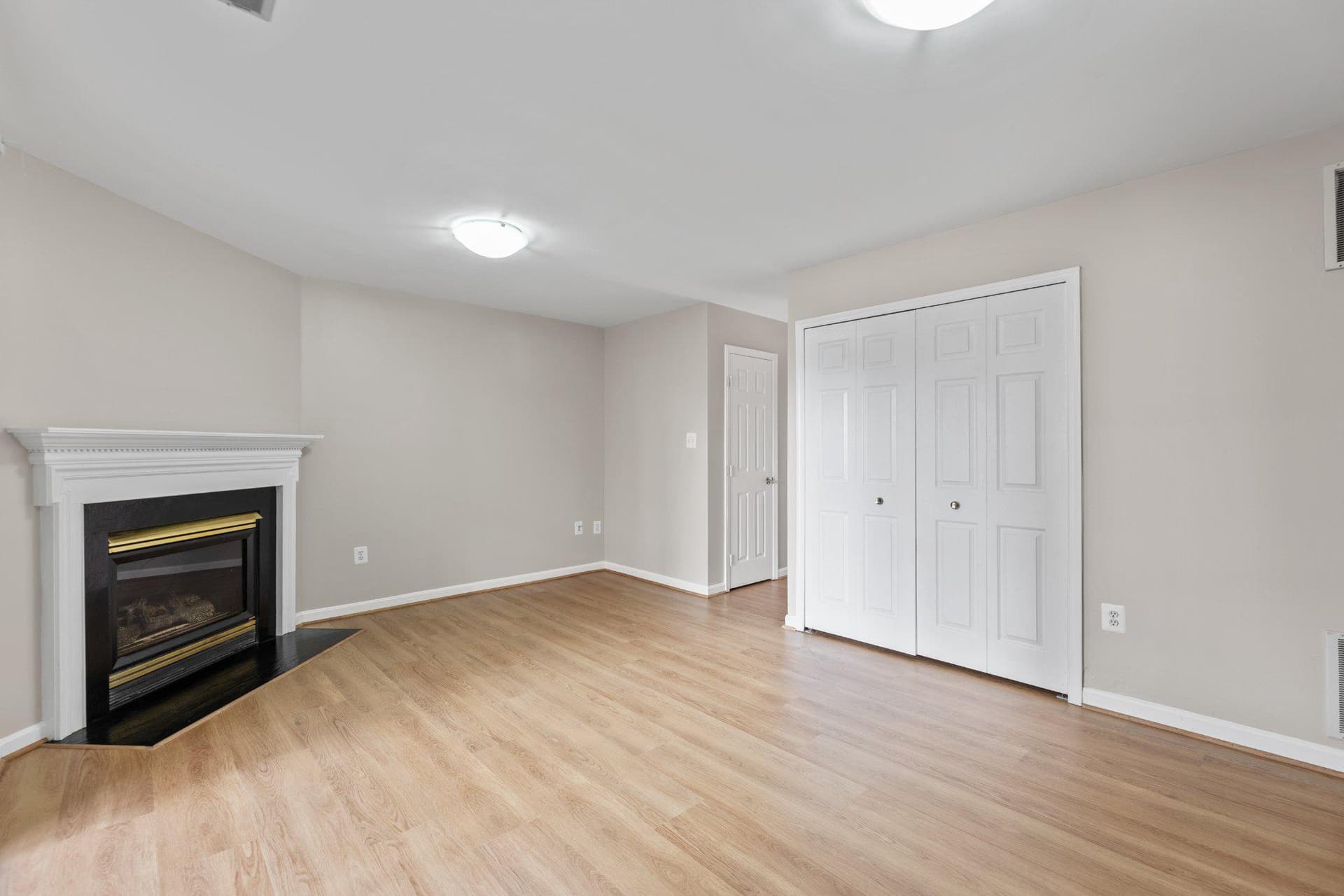 9241 Lorton Valley Road photo 9