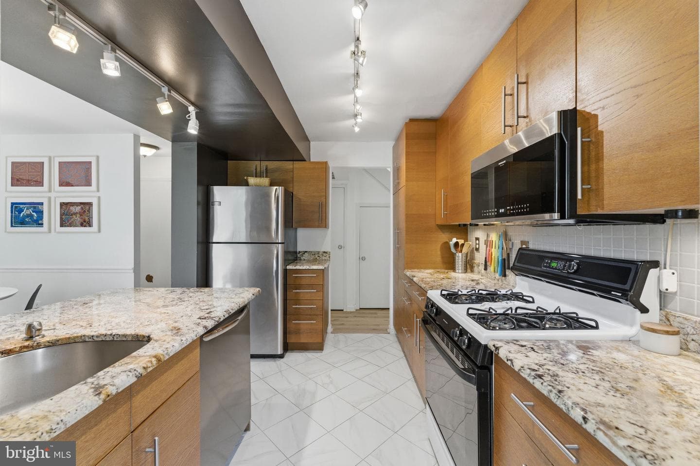 11260 Chestnut Grove Square #337 photo 18