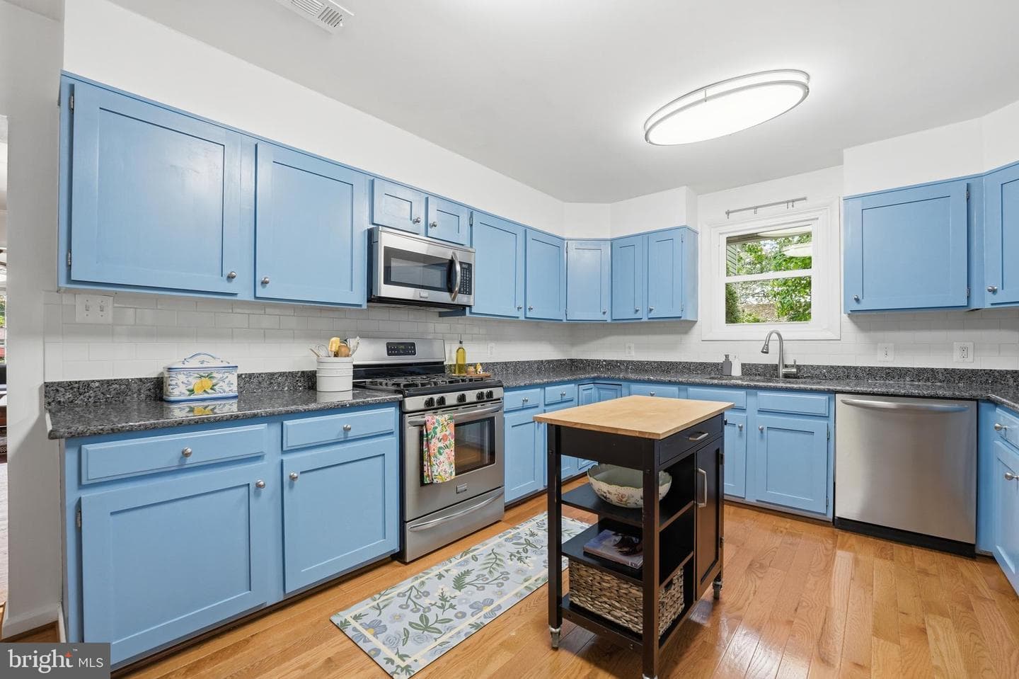 5209 Milland Street photo 16