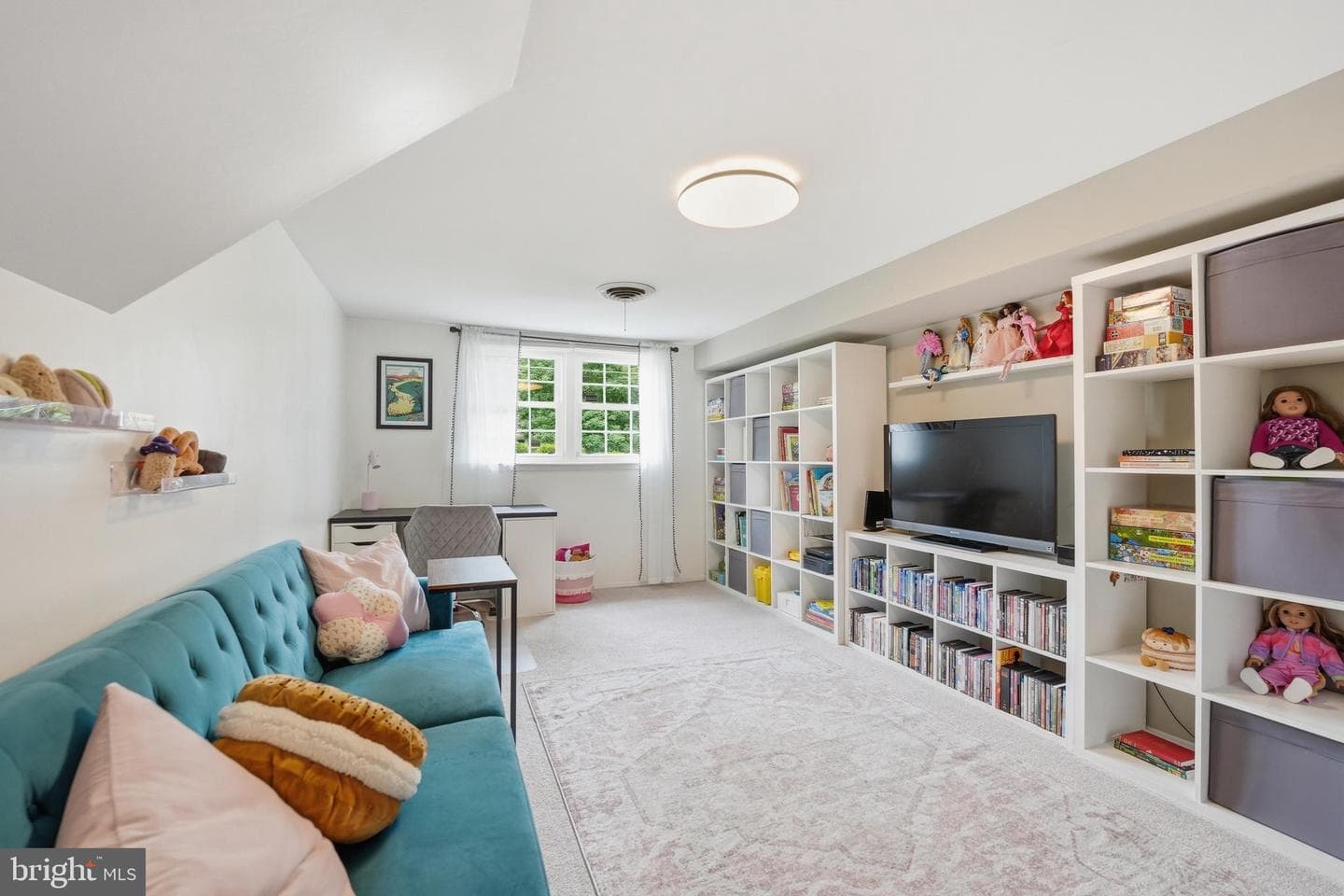 5209 Milland Street photo 34