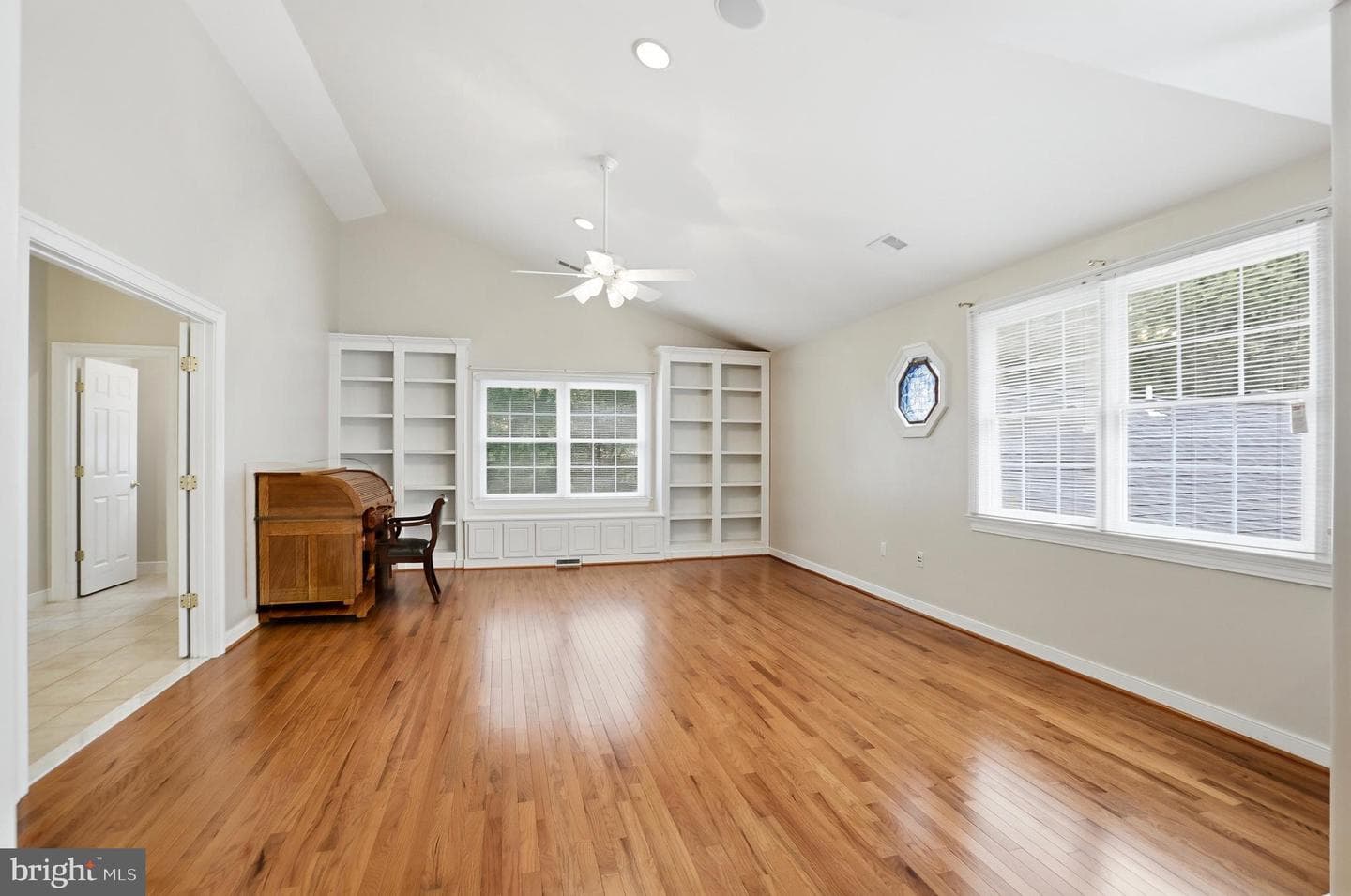 3703 Waples Crest Court photo 34