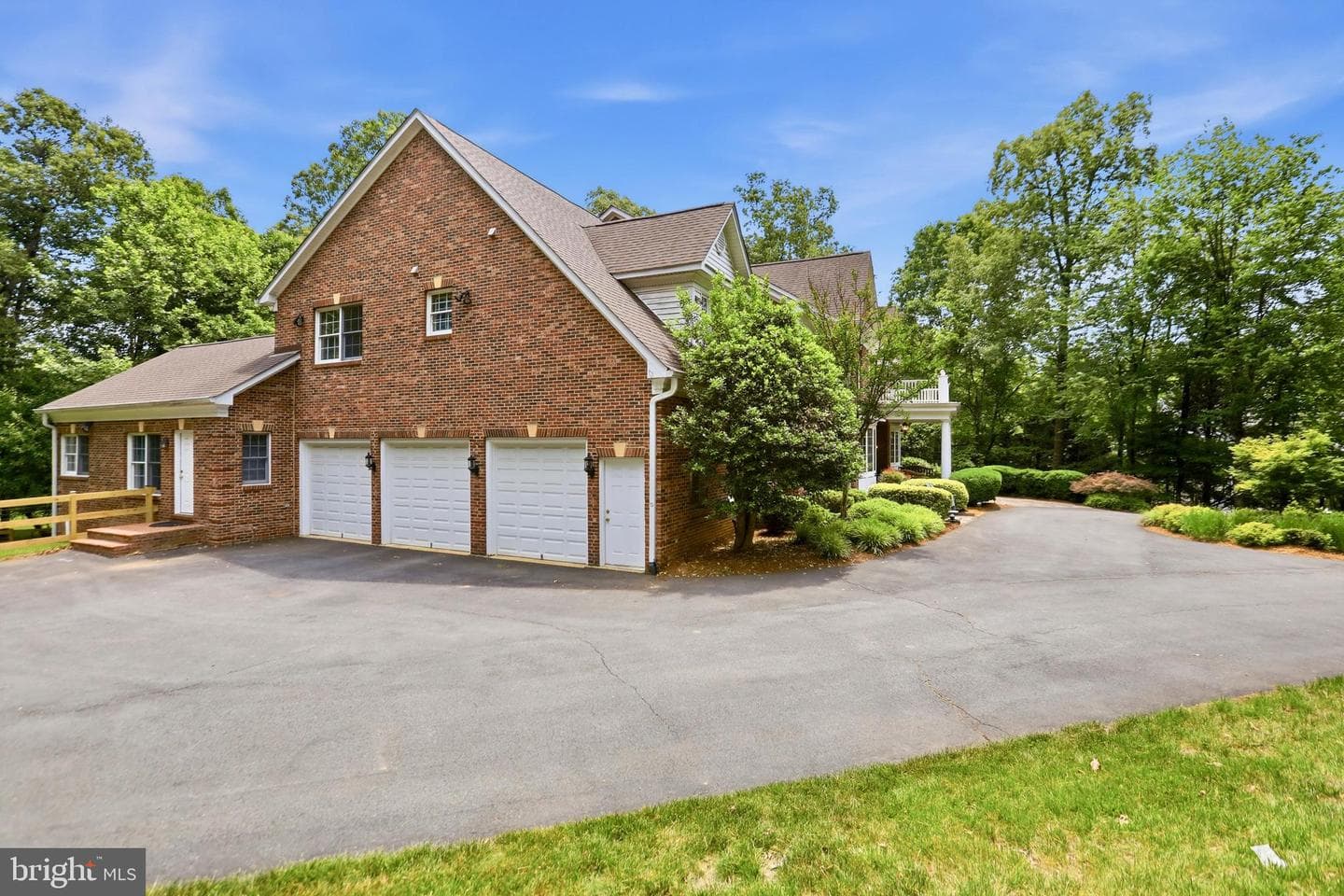 3703 Waples Crest Court photo 5