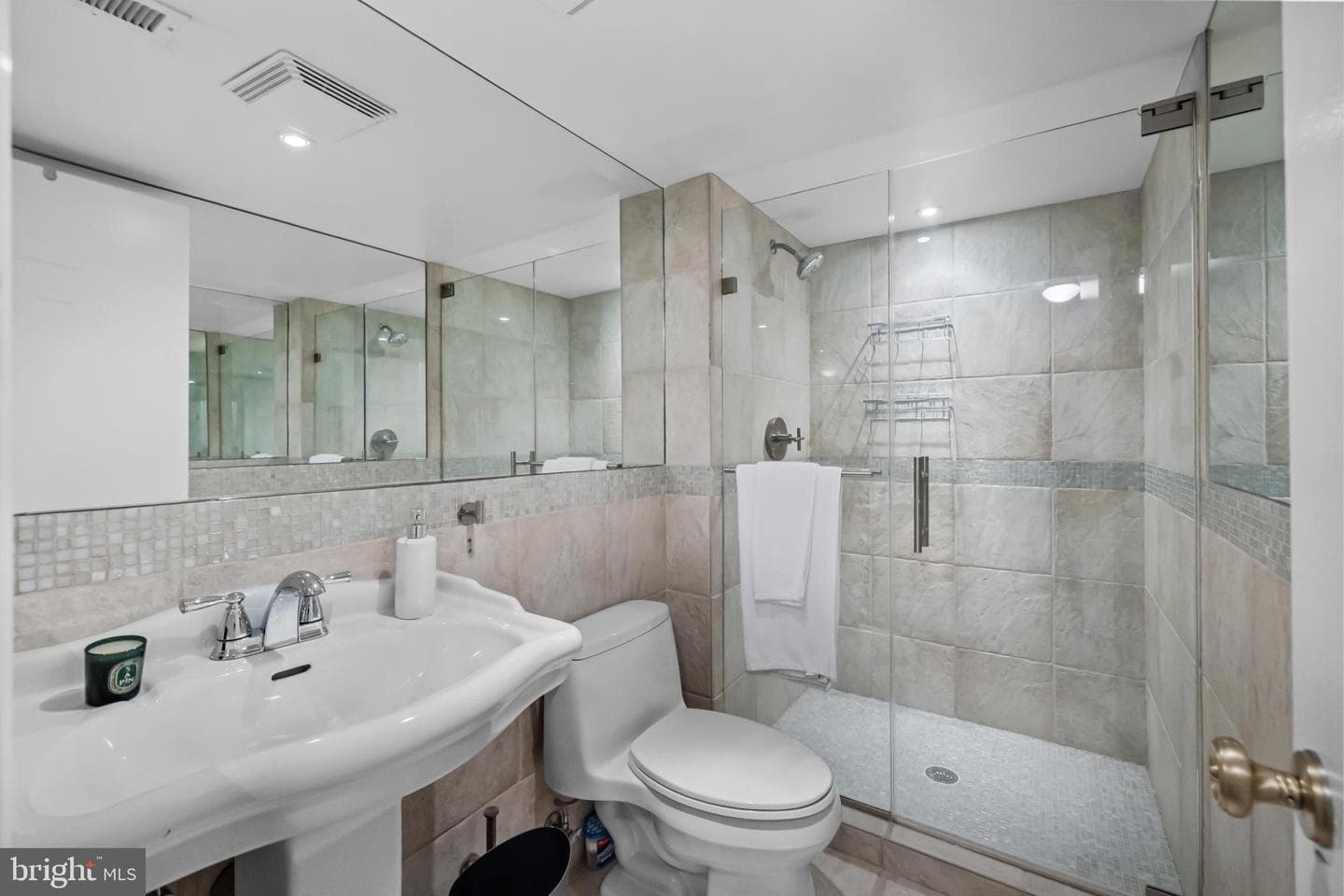 9405 Lagovista Court photo 62