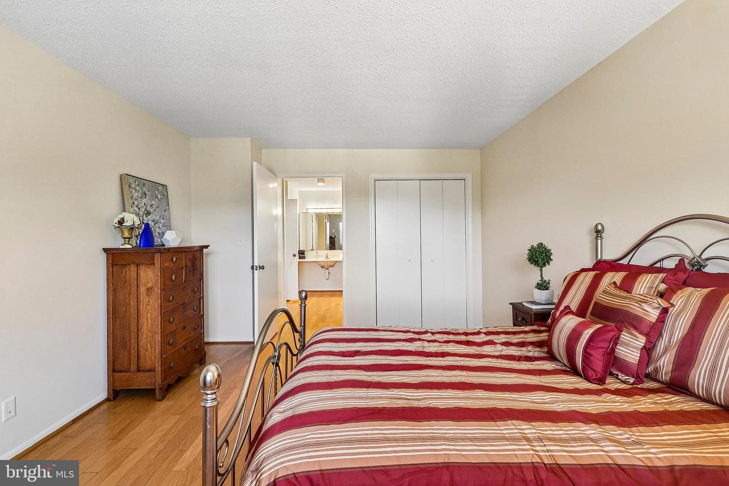 5901 Mount Eagle Drive #409 photo 22