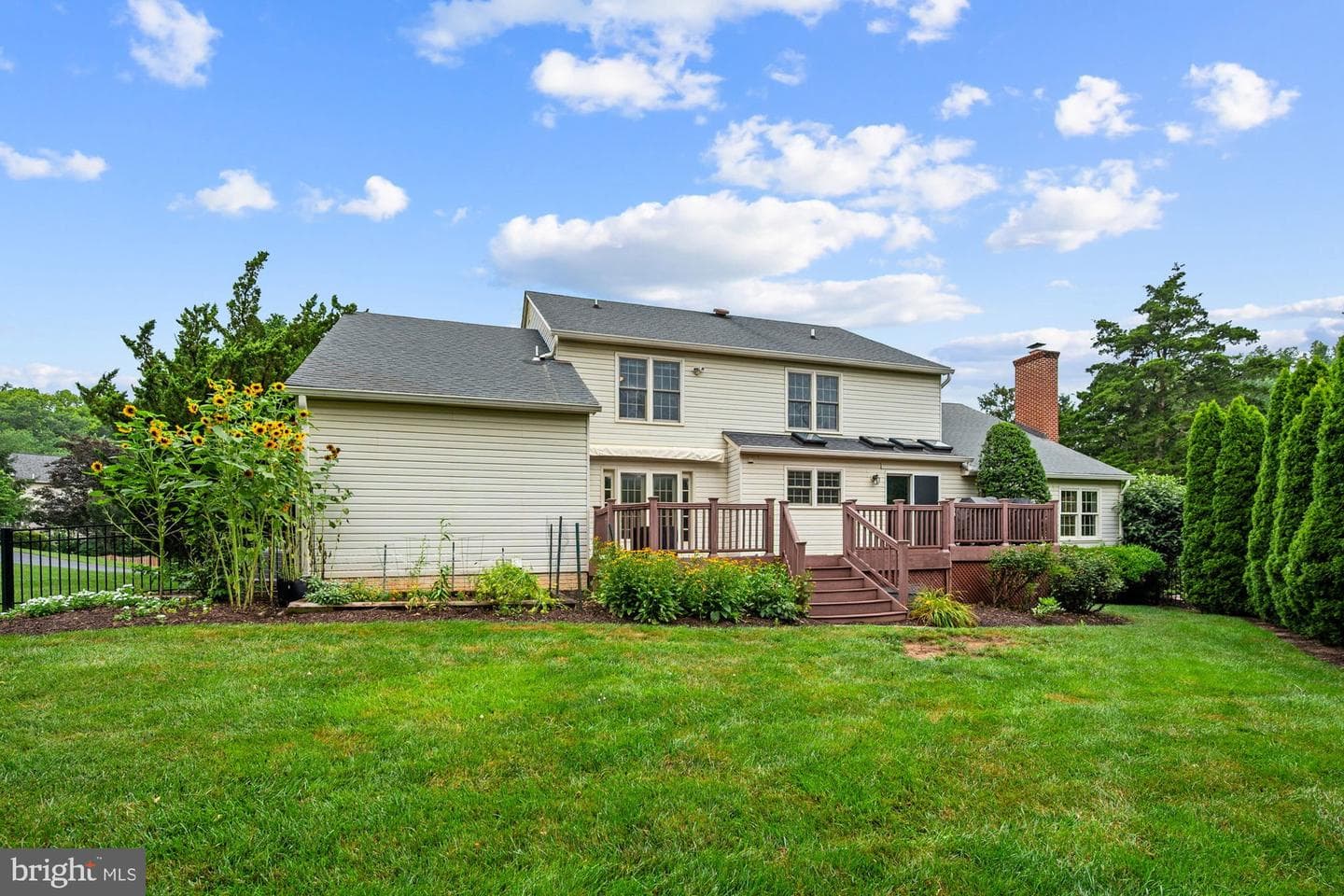 10215 Martinhoe Drive photo 3
