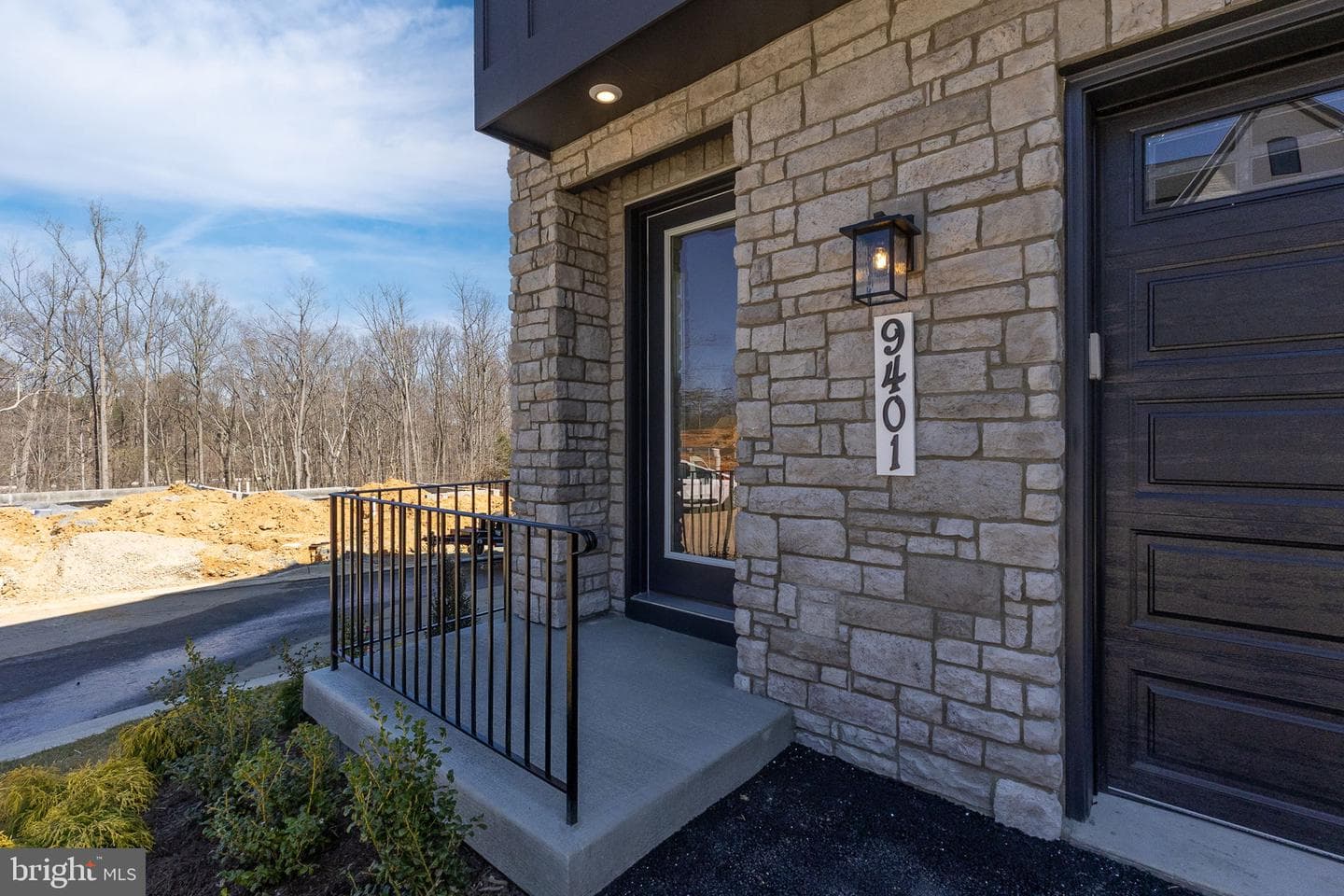 8458 Begonia Lane photo 8