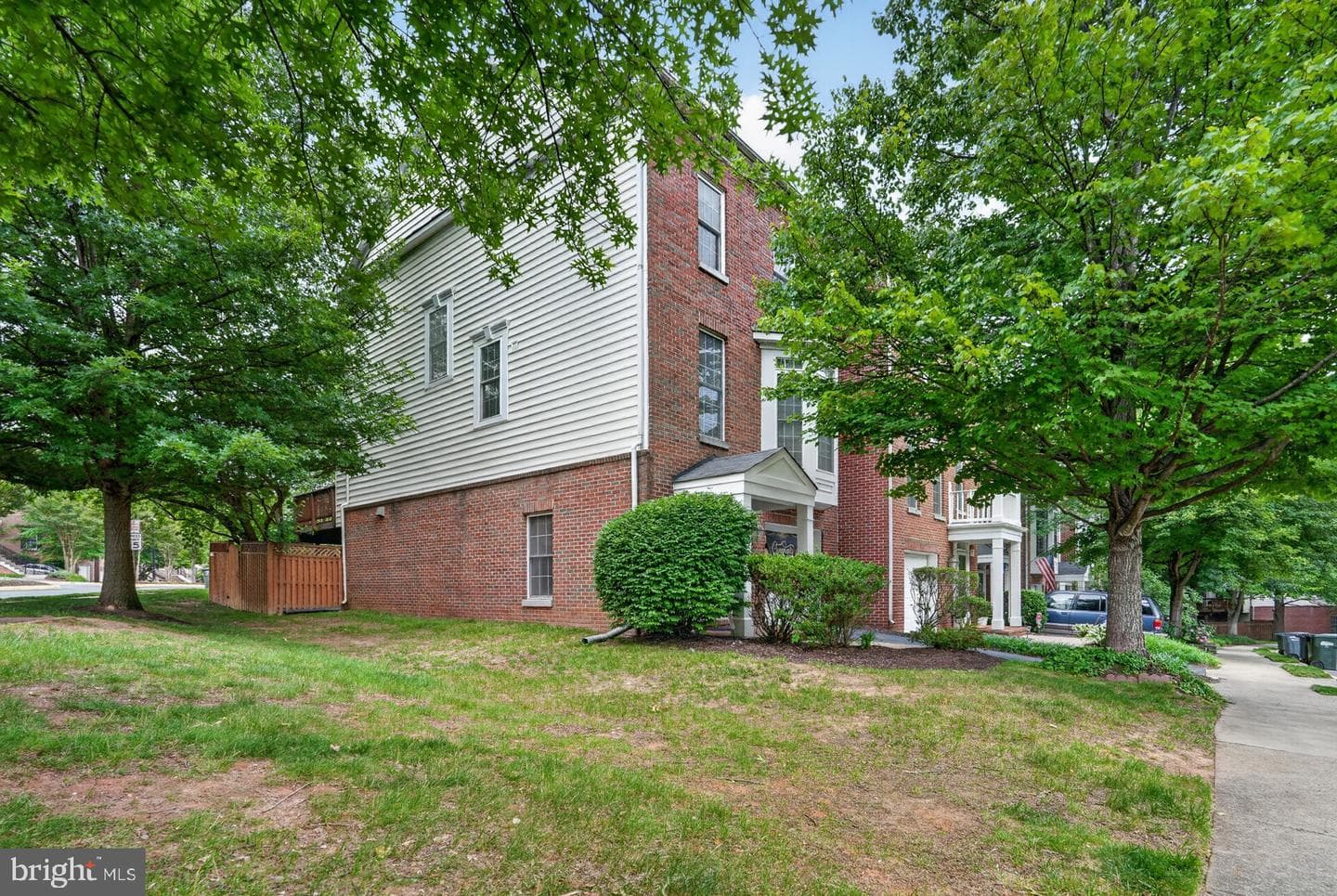 4190 Lower Park Drive photo 3