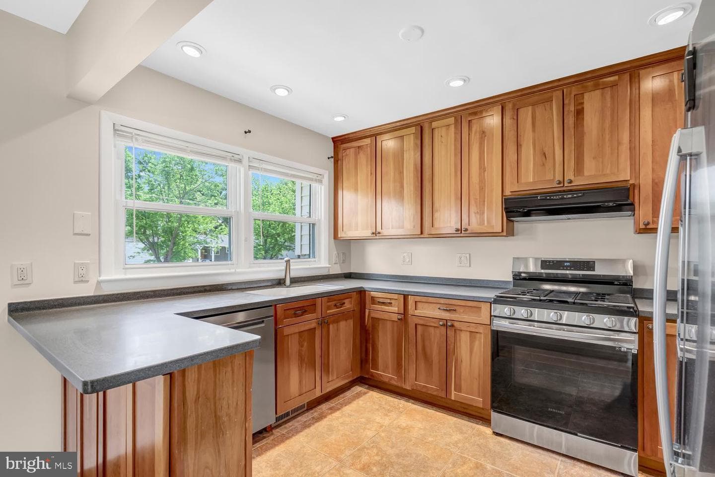 8406 Wagon Wheel Road photo 15