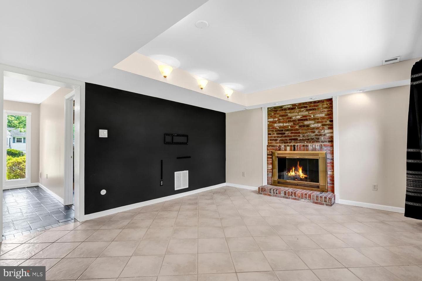 8406 Wagon Wheel Road photo 6