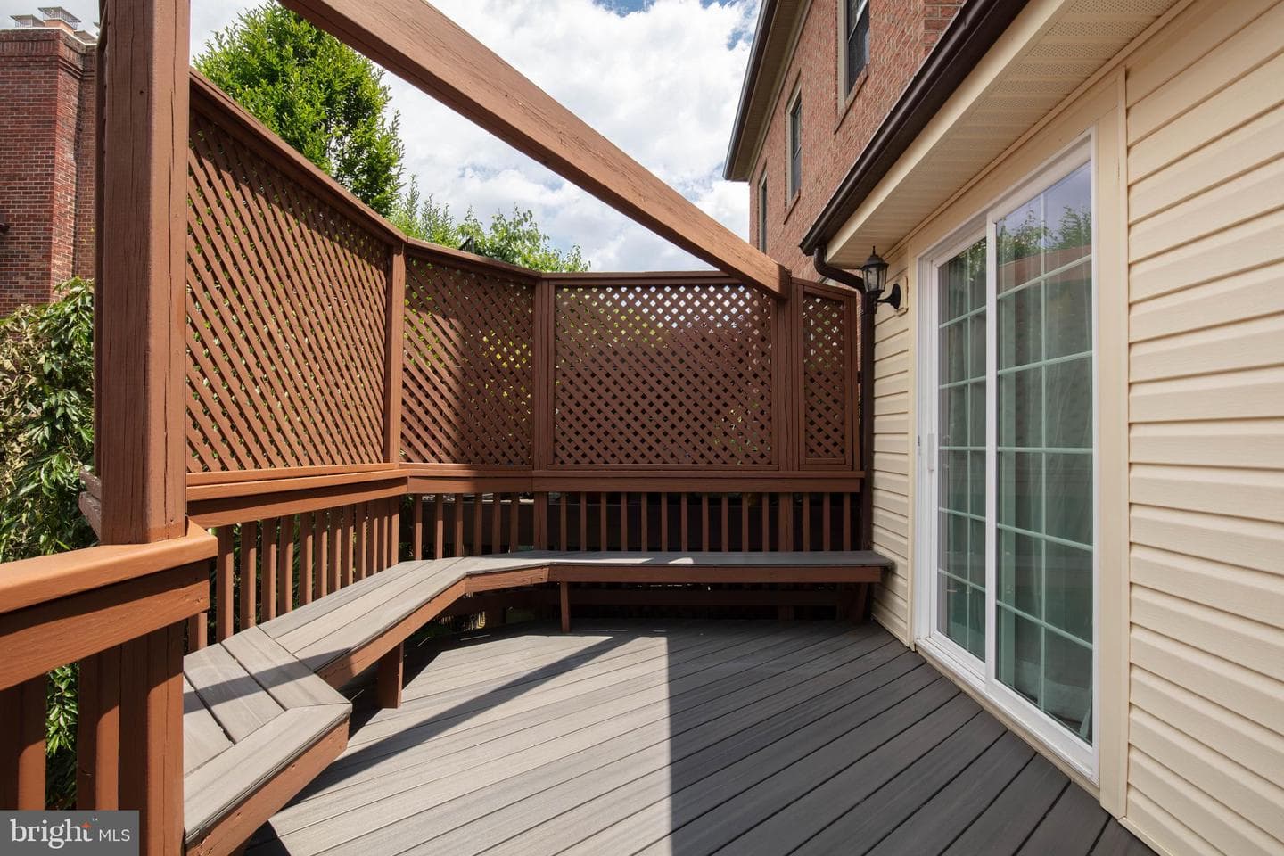 6304 Chaucer View Circle photo 17