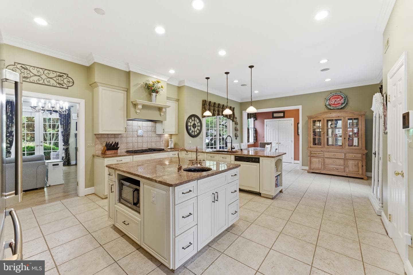 9889 Chapel Bridge Estates Drive photo 16