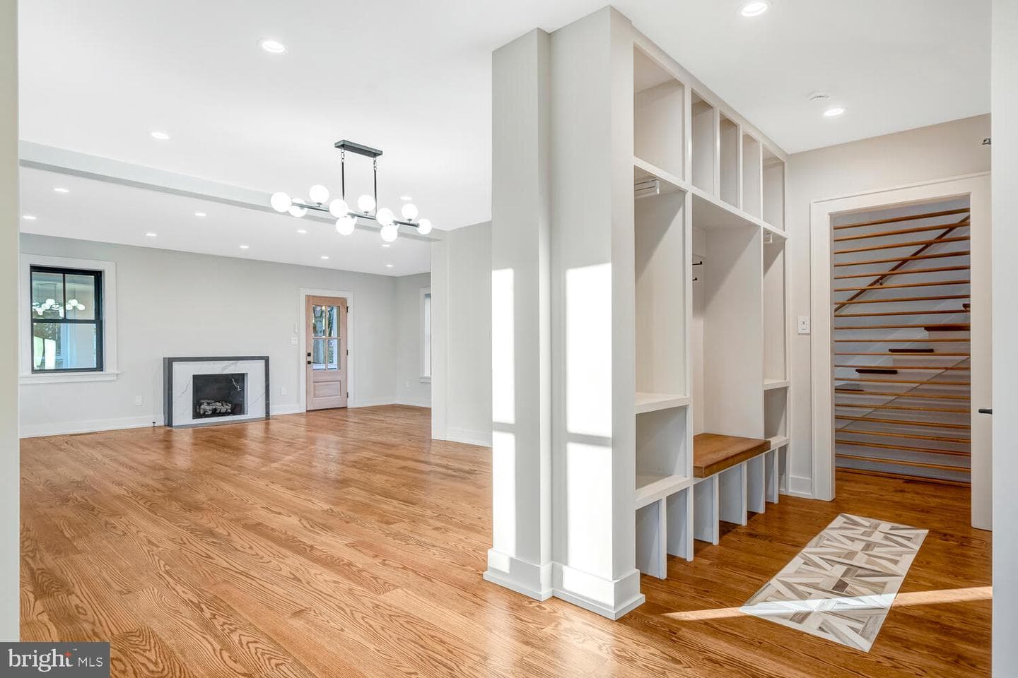 5921 Chesterbrook Road photo 15