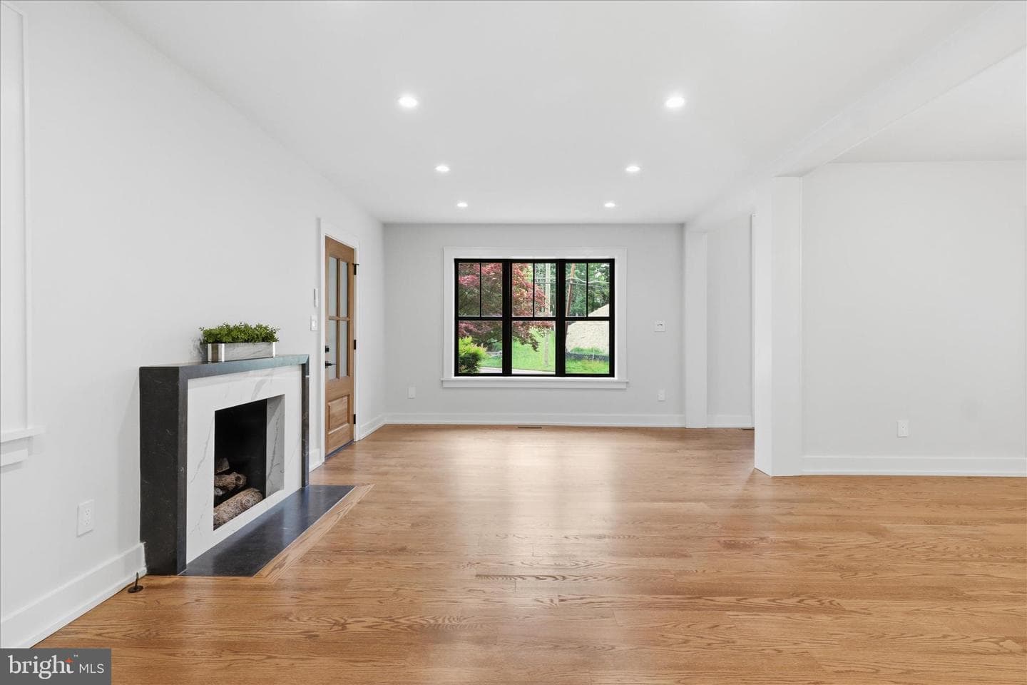 5921 Chesterbrook Road photo 19