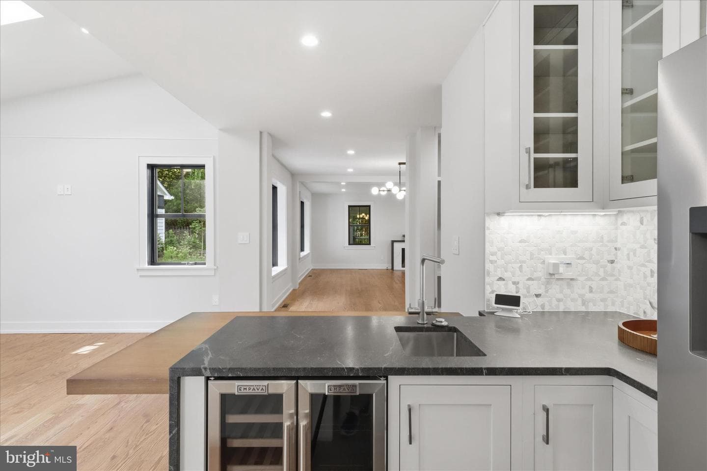 5921 Chesterbrook Road photo 34