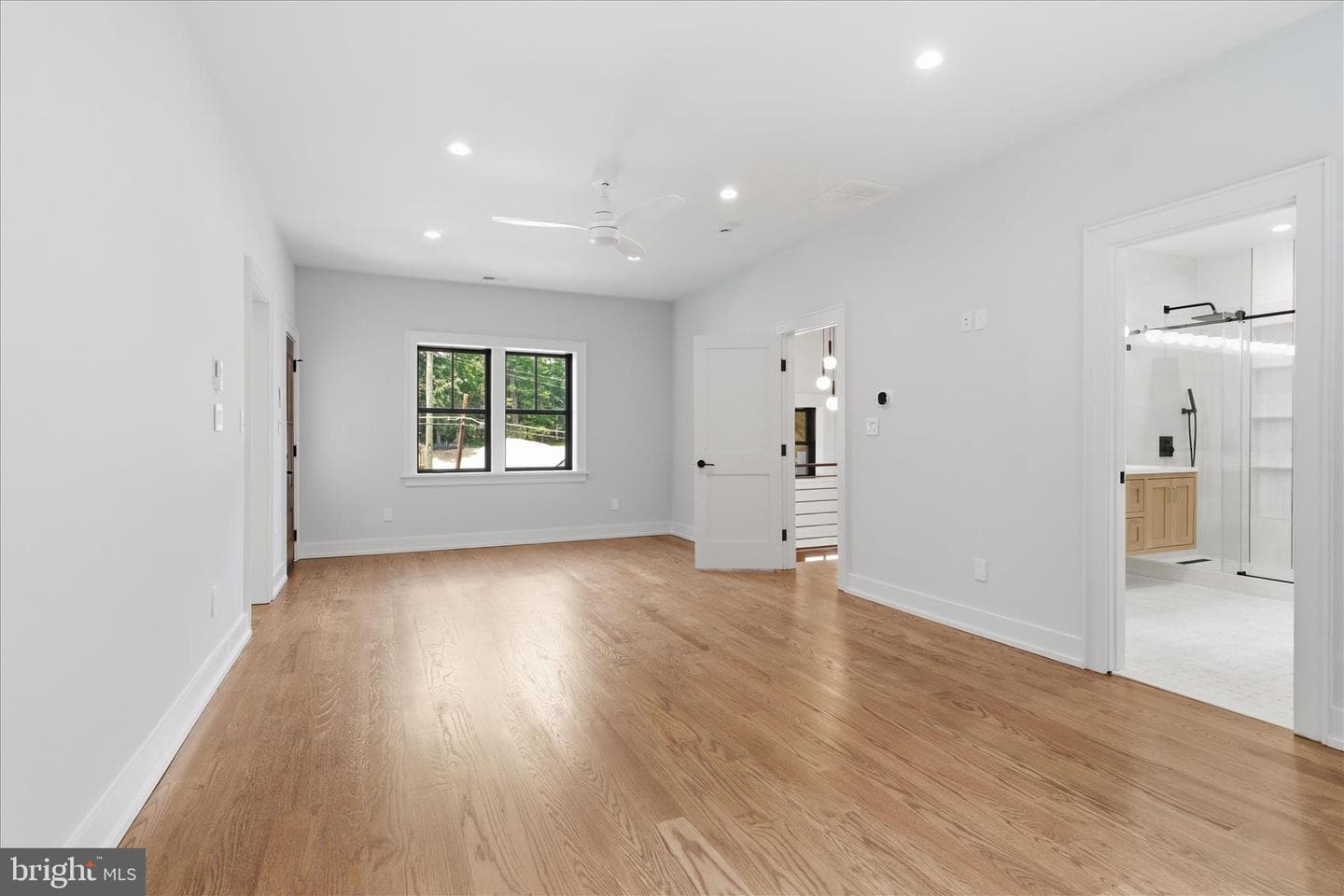 5921 Chesterbrook Road photo 52
