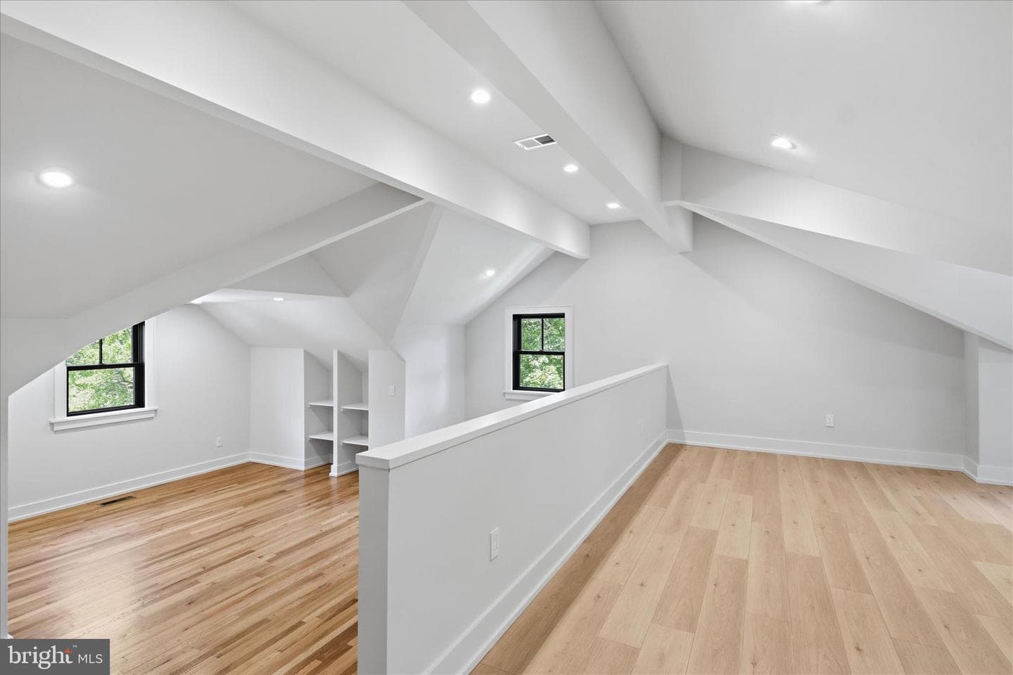 5921 Chesterbrook Road photo 65