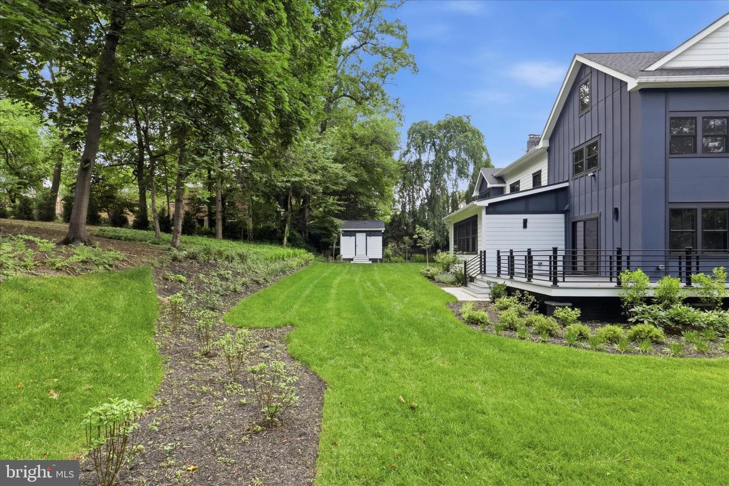 5921 Chesterbrook Road photo 89