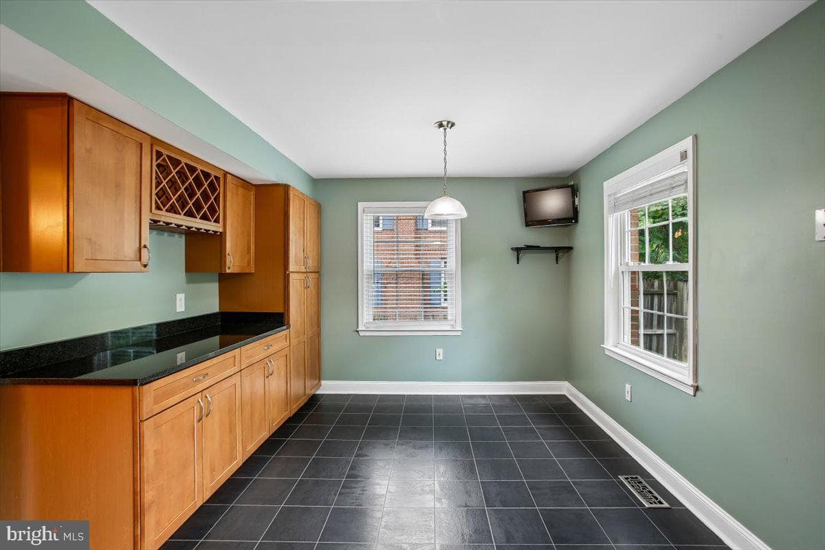 7018 Bradwood Court photo 17
