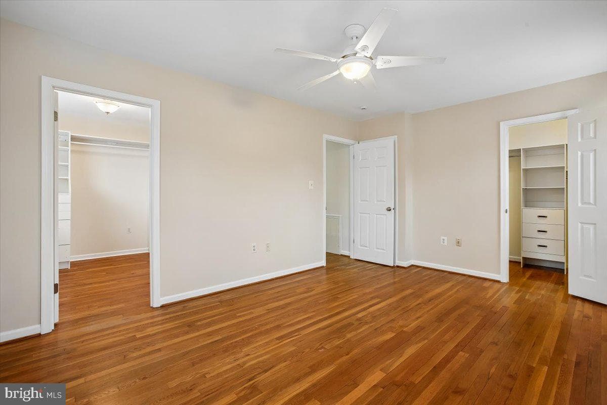 7018 Bradwood Court photo 21