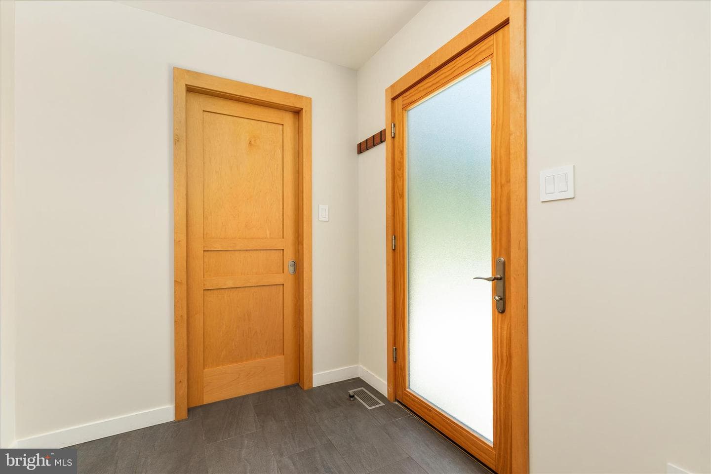 6546 Marlo Drive photo 24