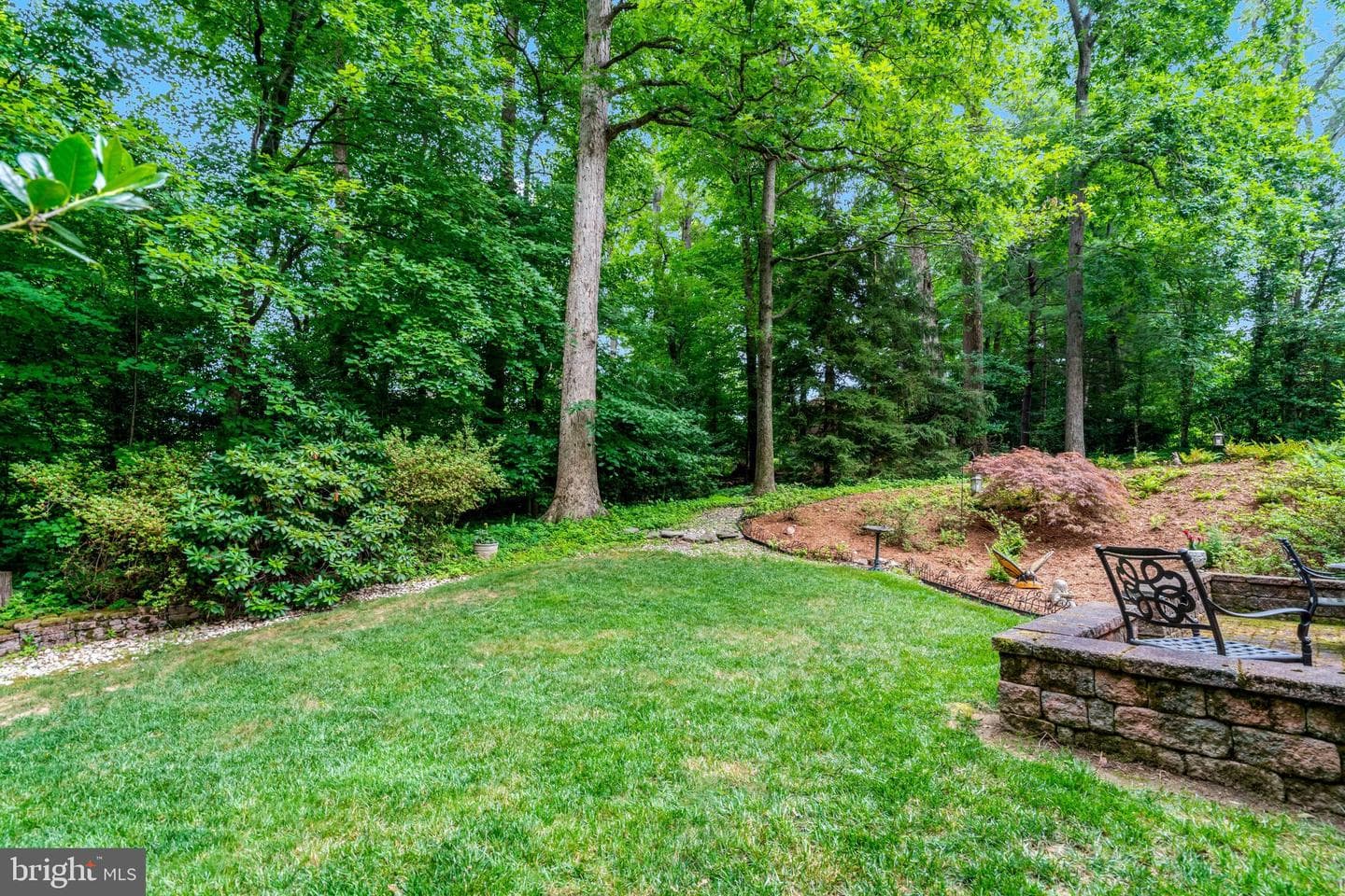 8422 Georgian Way, Annandale