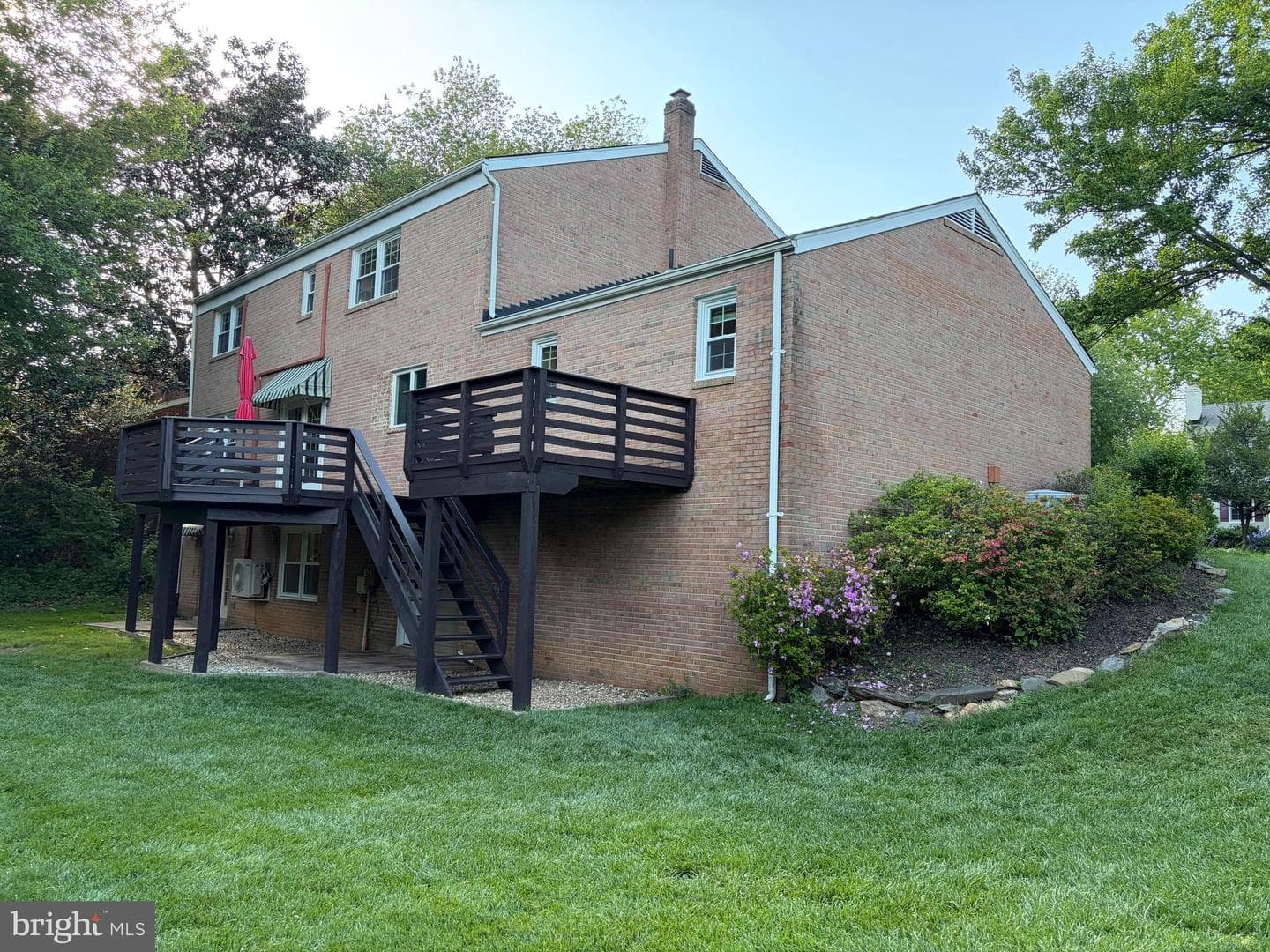 1335 Macbeth Street photo 45