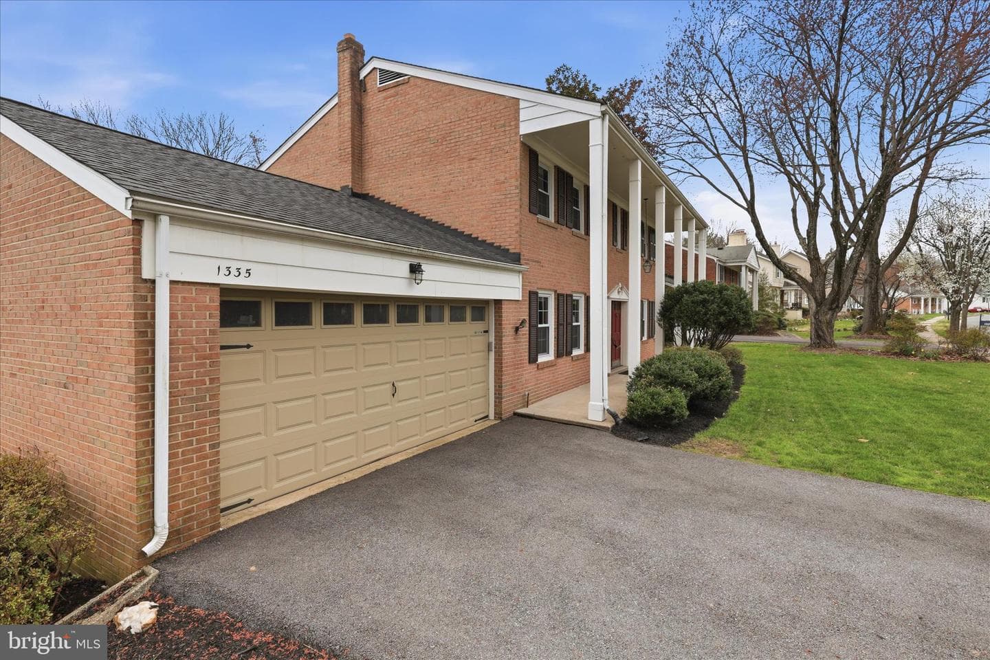 1335 Macbeth Street photo 6