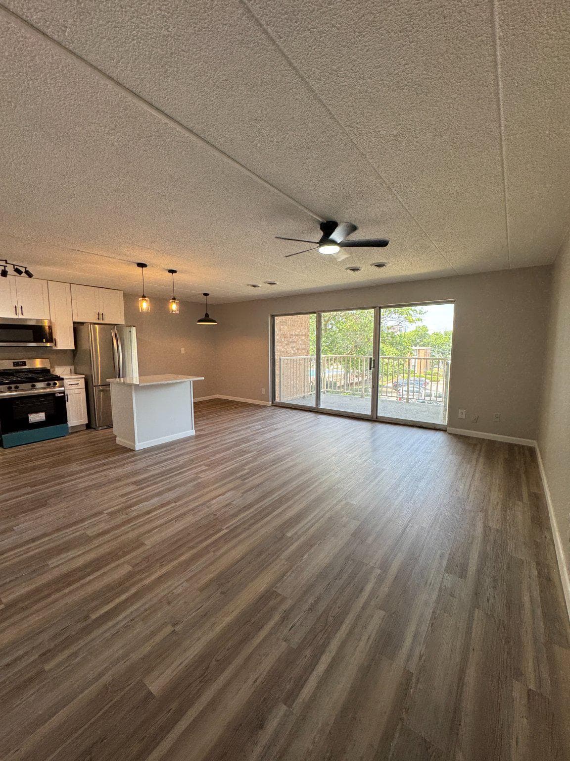 2616 Redcoat Drive #191, Alexandria