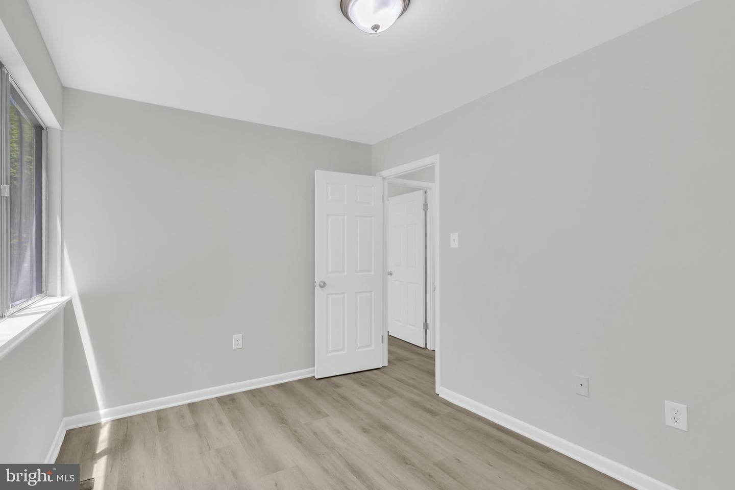 10669 Spring Oak Court photo 25