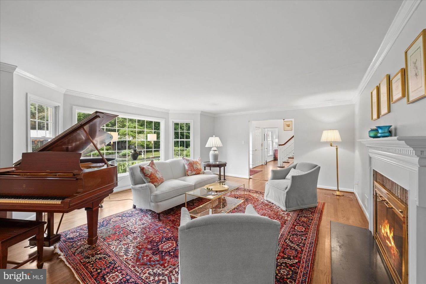 925 Woburn Court photo 4