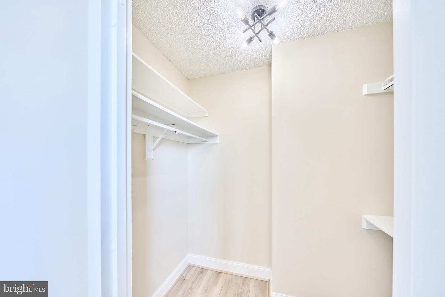 3701 South George Mason Drive #2318n photo 28