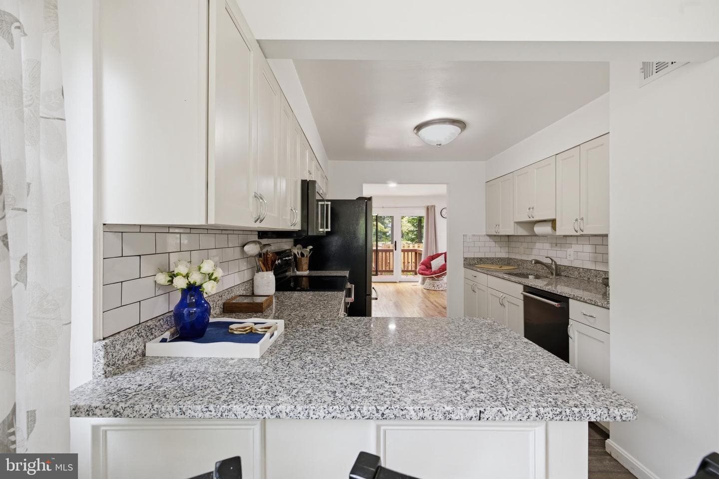 3131 Guysborough Drive photo 11