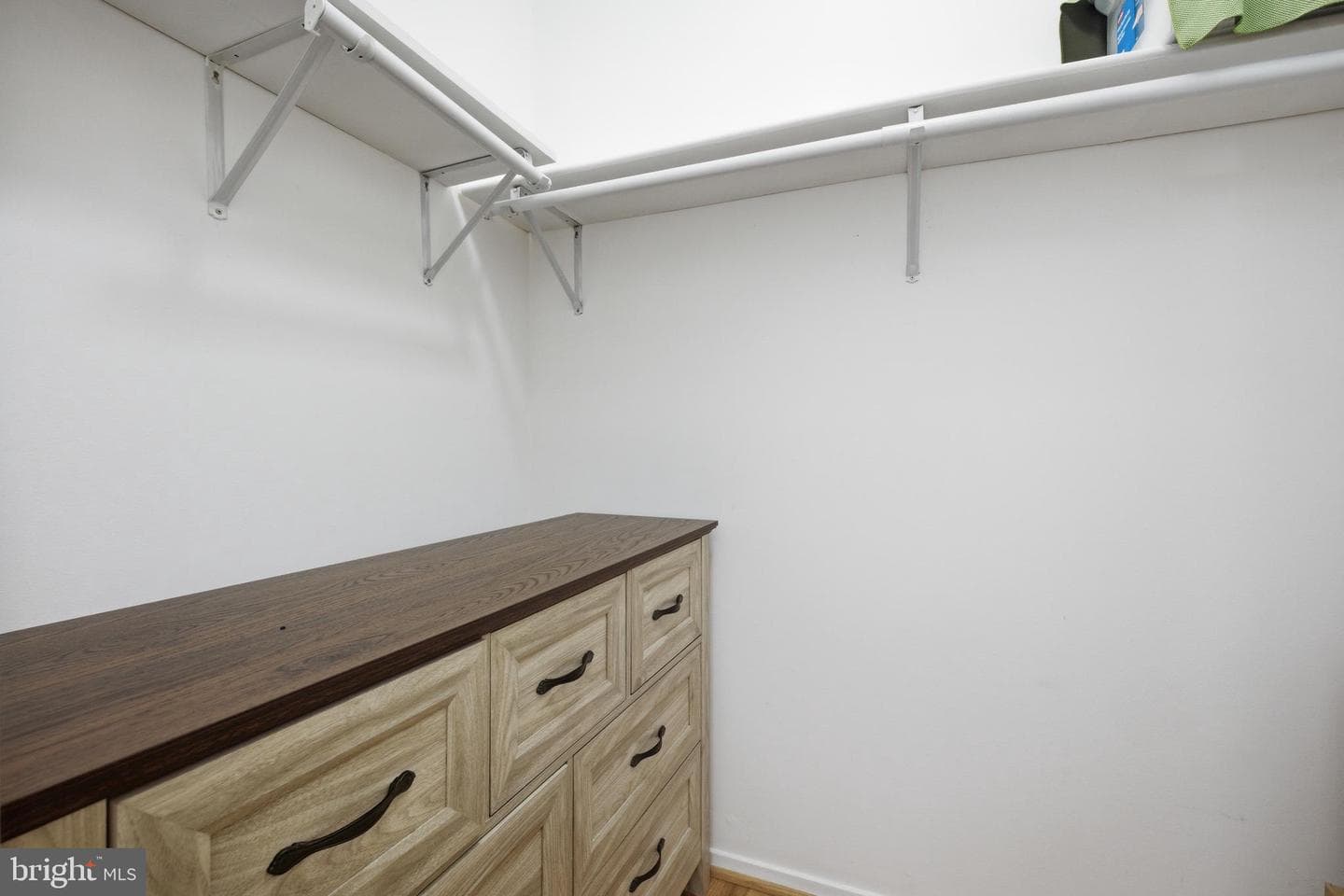 3131 Guysborough Drive photo 35
