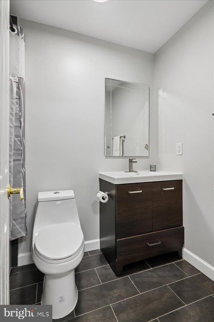 7408 Spring Tree Drive photo 24